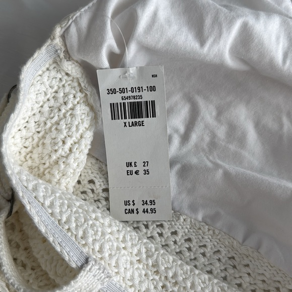 NWT Hollister Top - Picture 2 of 6